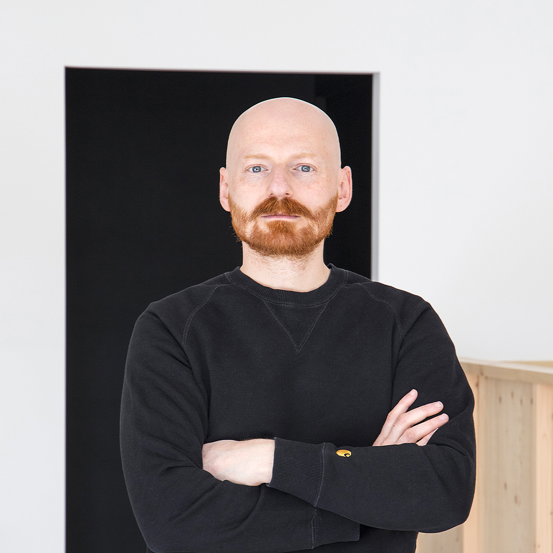 toucher-du-bois-babin-portrait-galerie-mira Ferréol BABIN Plasticien designer